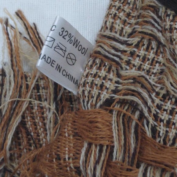 Shawl Scarf Wraps Crocheted Fringed Edges Earth Tones 62" x 12" - Picture 6 of 6